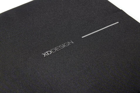 XD Design 16" Laptop Sleeve schwarz, grau bedrucken, Art.-Nr. P706.211