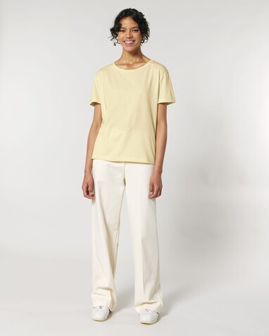 Stella Serena - Das Damen-T-Shirt mit weitem Rundhalsausschnitt - Butter - XXL bedrucken, Art.-Nr. STTW173C0782X