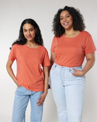Stella Serena - Das Damen-T-Shirt mit weitem Rundhalsausschnitt - Fiesta - XS bedrucken, Art.-Nr. STTW173C143XS