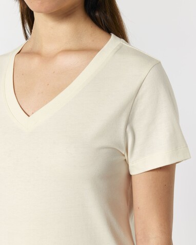 Stella Isla - Das Damen-T-Shirt mit V-Ausschnitt - Natural Raw - S bedrucken, Art.-Nr. STTW176C0541S Stella Isla - Das Damen-T-Shirt mit V-Ausschnitt - Natural Raw - S bedrucken, Art.-Nr. STTW176C0541S