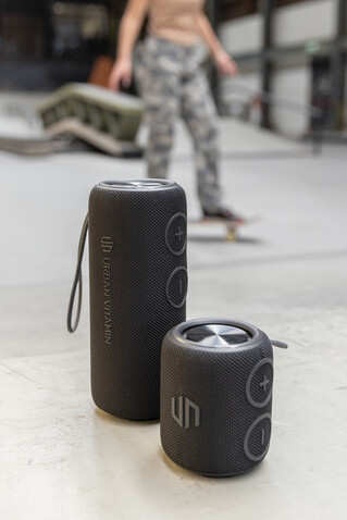 Urban Vitamin Palmdale 16W IPX 7 Speaker aus RCS rPlastik schwarz bedrucken, Art.-Nr. P331.521