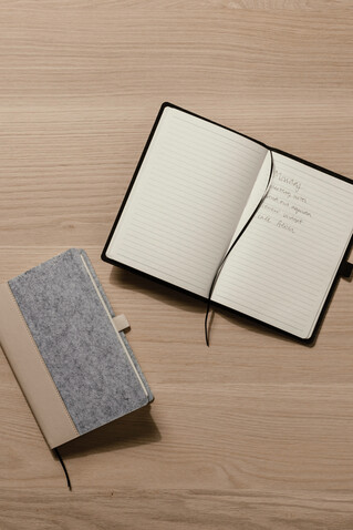 VINGA Albon A5-Notizbuch aus GRS recyceltem Filz grau bedrucken, Art.-Nr. V773012 VINGA Albon A5-Notizbuch aus GRS recyceltem Filz grau bedrucken, Art.-Nr. V773012