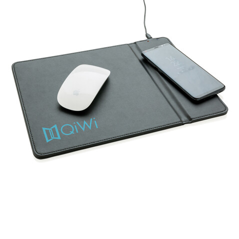 Mousepad mit Wireless-5W-Charging Funktion schwarz bedrucken, Art.-Nr. P308.941 Mousepad mit Wireless-5W-Charging Funktion schwarz bedrucken, Art.-Nr. P308.941