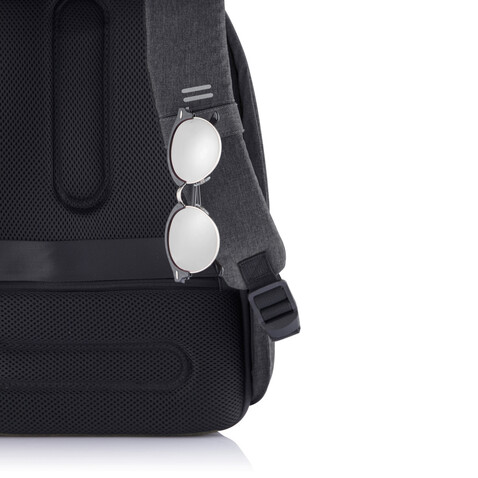 Bobby Hero Regular Anti-Diebstahl-Rucksack anthrazit, grau bedrucken, Art.-Nr. P705.291 Bobby Hero Regular Anti-Diebstahl-Rucksack anthrazit, grau bedrucken, Art.-Nr. P705.291