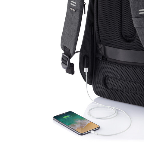 Bobby Hero Regular Anti-Diebstahl-Rucksack anthrazit, grau bedrucken, Art.-Nr. P705.291 Bobby Hero Regular Anti-Diebstahl-Rucksack anthrazit, grau bedrucken, Art.-Nr. P705.291