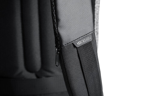 Urban schnitthemmender Anti-Diebstahl-Rucksack grau, schwarz bedrucken, Art.-Nr. P705.642 Urban schnitthemmender Anti-Diebstahl-Rucksack grau, schwarz bedrucken, Art.-Nr. P705.642