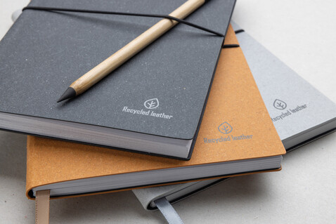 A5 Notizbuch aus GRS recyceltem Leder grau bedrucken, Art.-Nr. P772.212 A5 Notizbuch aus GRS recyceltem Leder grau bedrucken, Art.-Nr. P772.212
