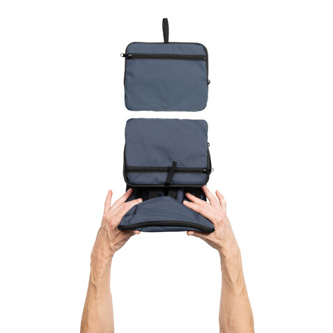 Dillon AWARE™ RPET faltbarer klassischer Rucksack navy blau bedrucken, Art.-Nr. P763.1925 Dillon AWARE™ RPET faltbarer klassischer Rucksack navy blau bedrucken, Art.-Nr. P763.1925