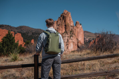 Impact AWARE™ Lima 15.6" RFID Laptop-Rucksack grün, grün bedrucken, Art.-Nr. P763.157