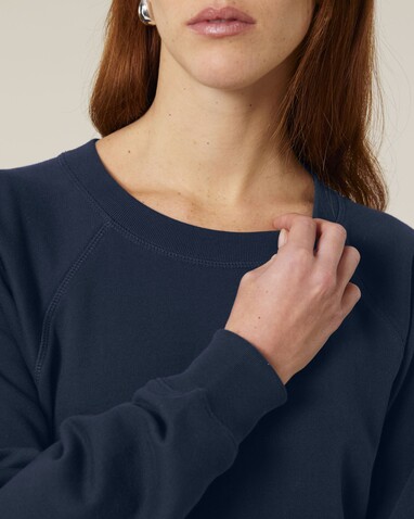 Stella Clara - Das Damen-Raglan-Rundhals-Sweatshirt - French Navy - M bedrucken, Art.-Nr. STSW217C7271M Stella Clara - Das Damen-Raglan-Rundhals-Sweatshirt - French Navy - M bedrucken, Art.-Nr. STSW217C7271M
