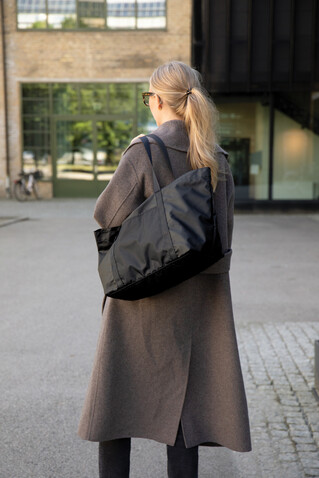 VINGA Livorno Maxi-Tasche aus GRS recyceltem Polyester schwarz bedrucken, Art.-Nr. V7620701