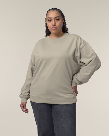 Radder 2.0 - Das Oversized Rundhals-Unisex-Sweatshirt - Stone - 3XL bedrucken, Art.-Nr. STSU208C3583X