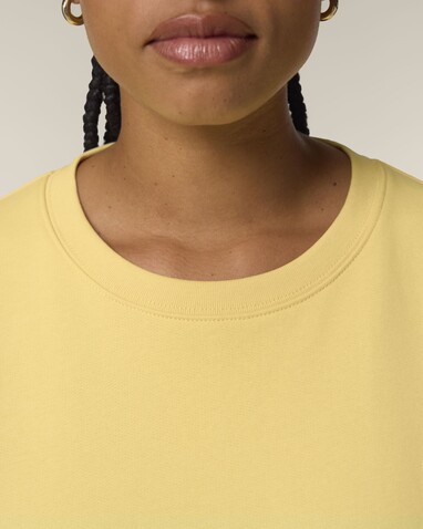 Stella Alma - Das Iconic Damen-Rundhals-Sweatshirt - Viva Yellow - M bedrucken, Art.-Nr. STSW212C3561M