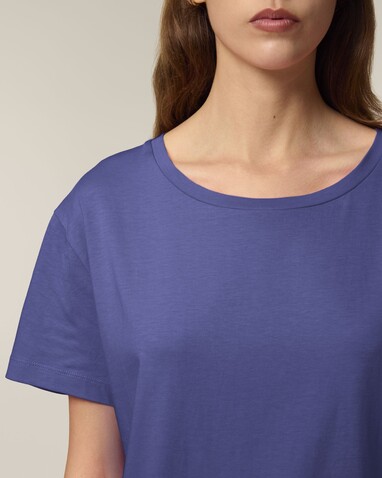 Stella Serena - Das Damen-T-Shirt mit weitem Rundhalsausschnitt - Dusk - M bedrucken, Art.-Nr. STTW173C3591M