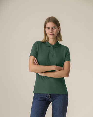 Stella Coaster - Das Damen-Polo - Bottle Green - XS bedrucken, Art.-Nr. STPW977C224XS Stella Coaster - Das Damen-Polo - Bottle Green - XS bedrucken, Art.-Nr. STPW977C224XS
