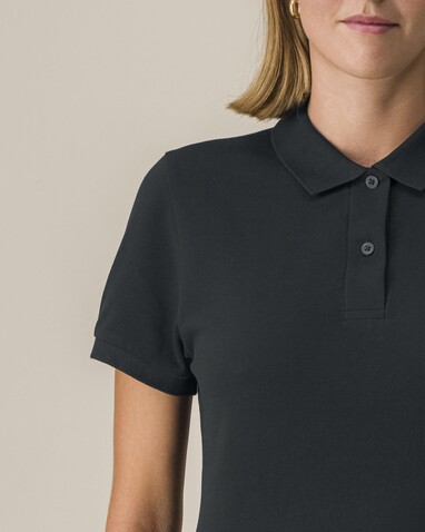 Stella Coaster - Das Damen-Polo - Black - M bedrucken, Art.-Nr. STPW977C0021M Stella Coaster - Das Damen-Polo - Black - M bedrucken, Art.-Nr. STPW977C0021M