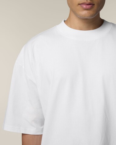 Blaster 2.0 - Das Oversized Unisex-T-Shirt mit Stehkragen - White - XL bedrucken, Art.-Nr. STTU959C0011X Blaster 2.0 - Das Oversized Unisex-T-Shirt mit Stehkragen - White - XL bedrucken, Art.-Nr. STTU959C0011X