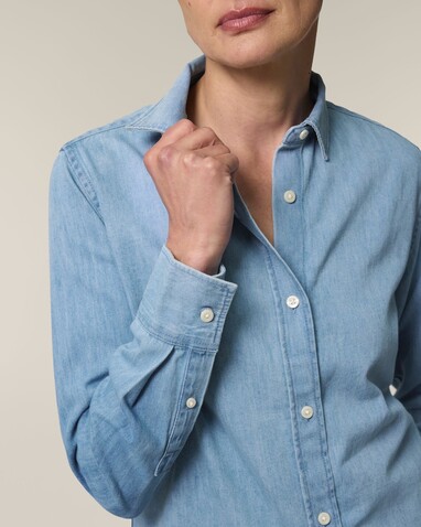 Stella Denim Shirt - Das Damen-Jeanshemd - Light Wash - XXL bedrucken, Art.-Nr. STWW970C3702X Stella Denim Shirt - Das Damen-Jeanshemd - Light Wash - XXL bedrucken, Art.-Nr. STWW970C3702X