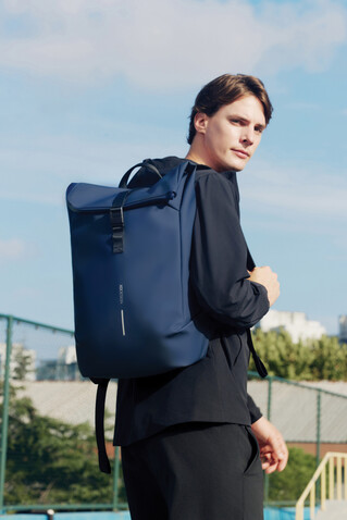 Urban wasserabweisender Flap-Top Rucksack navy blau, schwarz bedrucken, Art.-Nr. P706.2625 Urban wasserabweisender Flap-Top Rucksack navy blau, schwarz bedrucken, Art.-Nr. P706.2625