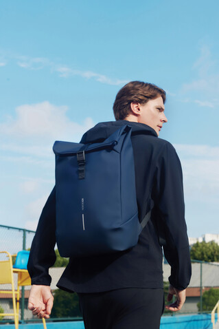 Urban wasserabweisender Flap-Top Rucksack navy blau, schwarz bedrucken, Art.-Nr. P706.2625 Urban wasserabweisender Flap-Top Rucksack navy blau, schwarz bedrucken, Art.-Nr. P706.2625