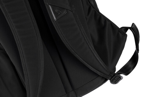Bellroy Classic Rucksack schwarz bedrucken, Art.-Nr. P763.3301 Bellroy Classic Rucksack schwarz bedrucken, Art.-Nr. P763.3301