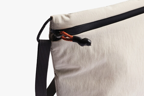 Bellroy Lite Sacoche beige bedrucken, Art.-Nr. P763.3819 Bellroy Lite Sacoche beige bedrucken, Art.-Nr. P763.3819