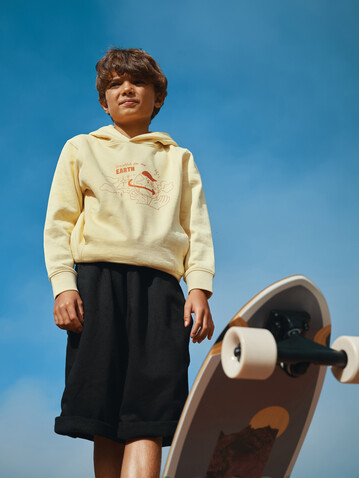 IQONIQ Yengo KidsHoodie mit Seitentaschen aus rec. Baumwolle cream yellow bedrucken, Art.-Nr. T6404.036.1112 IQONIQ Yengo KidsHoodie mit Seitentaschen aus rec. Baumwolle cream yellow bedrucken, Art.-Nr. T6404.036.1112