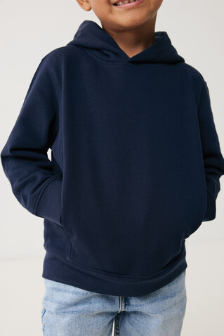 IQONIQ Yengo KidsHoodie mit Seitentaschen aus rec. Baumwolle navy blau bedrucken, Art.-Nr. T6404.002.910 IQONIQ Yengo KidsHoodie mit Seitentaschen aus rec. Baumwolle navy blau bedrucken, Art.-Nr. T6404.002.910