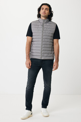 IQONIQ Meru Herren Bodywarmer aus recyceltem Polyester Silbergrau bedrucken, Art.-Nr. T1702.035.XXXL IQONIQ Meru Herren Bodywarmer aus recyceltem Polyester Silbergrau bedrucken, Art.-Nr. T1702.035.XXXL