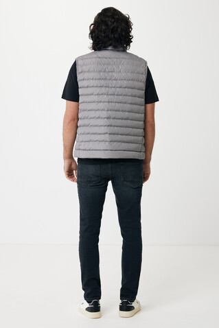 IQONIQ Meru Herren Bodywarmer aus recyceltem Polyester Silbergrau bedrucken, Art.-Nr. T1702.035.XXXL IQONIQ Meru Herren Bodywarmer aus recyceltem Polyester Silbergrau bedrucken, Art.-Nr. T1702.035.XXXL