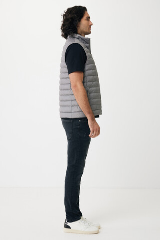 IQONIQ Meru Herren Bodywarmer aus recyceltem Polyester Silbergrau bedrucken, Art.-Nr. T1702.035.XXXL IQONIQ Meru Herren Bodywarmer aus recyceltem Polyester Silbergrau bedrucken, Art.-Nr. T1702.035.XXXL