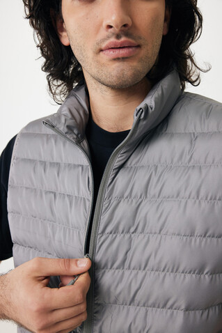 IQONIQ Meru Herren Bodywarmer aus recyceltem Polyester Silbergrau bedrucken, Art.-Nr. T1702.035.XXXL IQONIQ Meru Herren Bodywarmer aus recyceltem Polyester Silbergrau bedrucken, Art.-Nr. T1702.035.XXXL