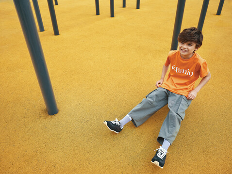 IQONIQ Koli Kids T-Shirt aus recycelter Baumwolle ochre yellow bedrucken, Art.-Nr. T6100.021.78