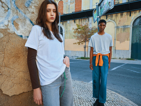 IQONIQ Kakadu relaxed T-Shirt aus recycelter Baumwolle heather grey bedrucken, Art.-Nr. T9103.013.XXS