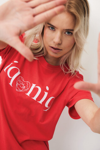 IQONIQ Brett T-Shirt aus recycelter Baumwolle luscious red bedrucken, Art.-Nr. T9107.008.XXXL