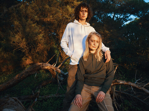 IQONIQ Jasper Hoodie aus recycelter Baumwolle forest green bedrucken, Art.-Nr. T9400.005.XXS