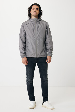 IQONIQ Logan Lightweight Jacke aus recyceltem Polyester Silbergrau bedrucken, Art.-Nr. T9701.035.XXXL