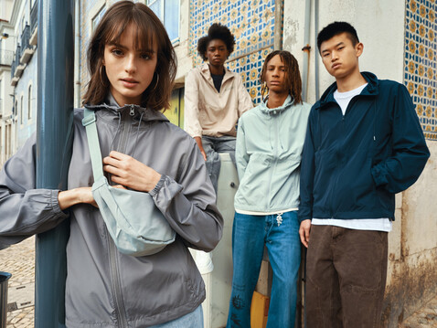 IQONIQ Logan Lightweight Jacke aus recyceltem Polyester Silbergrau bedrucken, Art.-Nr. T9701.035.XXXL