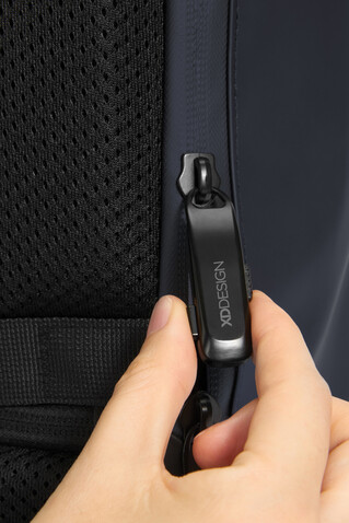 Urban wasserabweisender Flap-Top Rucksack navy blau, schwarz bedrucken, Art.-Nr. P706.2625 Urban wasserabweisender Flap-Top Rucksack navy blau, schwarz bedrucken, Art.-Nr. P706.2625