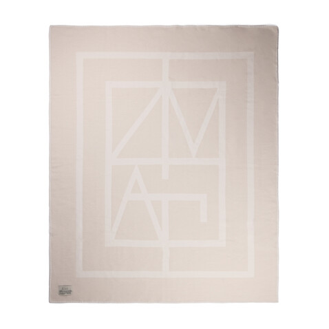 VINGA Monogram GRS Decke off white bedrucken, Art.-Nr. V4040603 VINGA Monogram GRS Decke off white bedrucken, Art.-Nr. V4040603