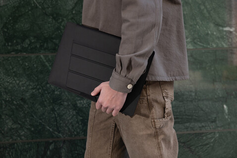 XD Design 14" Mobile Office Sleeve schwarz, schwarz bedrucken, Art.-Nr. P788.2001 XD Design 14" Mobile Office Sleeve schwarz, schwarz bedrucken, Art.-Nr. P788.2001
