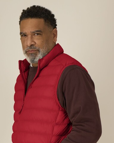 Stanley Climber 2.0 - Die Herren-Weste - Red - 3XL bedrucken, Art.-Nr. STJM189C0043X Stanley Climber 2.0 - Die Herren-Weste - Red - 3XL bedrucken, Art.-Nr. STJM189C0043X
