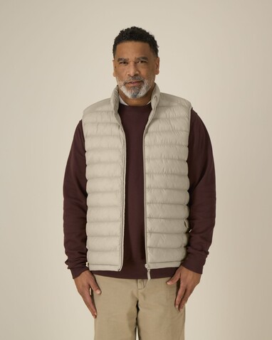 Stanley Climber 2.0 - Die Herren-Weste - Desert Dust - L bedrucken, Art.-Nr. STJM189C0281L Stanley Climber 2.0 - Die Herren-Weste - Desert Dust - L bedrucken, Art.-Nr. STJM189C0281L