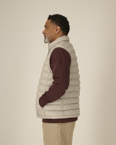 Stanley Climber 2.0 - Die Herren-Weste - Desert Dust - M bedrucken, Art.-Nr. STJM189C0281M Stanley Climber 2.0 - Die Herren-Weste - Desert Dust - M bedrucken, Art.-Nr. STJM189C0281M