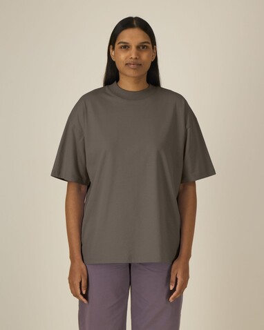 Blaster 2.0 - Das Oversized Unisex-T-Shirt mit Stehkragen - Mocha - XXS bedrucken, Art.-Nr. STTU959C1352S Blaster 2.0 - Das Oversized Unisex-T-Shirt mit Stehkragen - Mocha - XXS bedrucken, Art.-Nr. STTU959C1352S