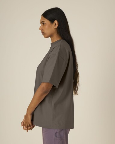 Blaster 2.0 - Das Oversized Unisex-T-Shirt mit Stehkragen - Mocha - S bedrucken, Art.-Nr. STTU959C1351S Blaster 2.0 - Das Oversized Unisex-T-Shirt mit Stehkragen - Mocha - S bedrucken, Art.-Nr. STTU959C1351S
