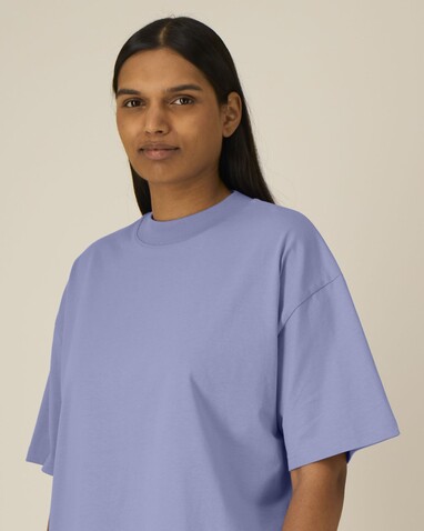 Blaster 2.0 - Das Oversized Unisex-T-Shirt mit Stehkragen - Violet - 3XL bedrucken, Art.-Nr. STTU959C1343X