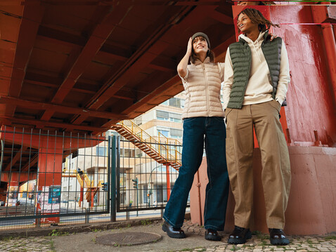 IQONIQ Meru Herren Bodywarmer aus recyceltem Polyester khaki bedrucken, Art.-Nr. T1702.020.L IQONIQ Meru Herren Bodywarmer aus recyceltem Polyester khaki bedrucken, Art.-Nr. T1702.020.L