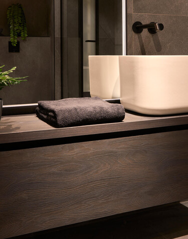 SG ACCESSORIES - TOWELS Seine Bath Towel LUXE, Chocolate, One Size bedrucken, Art.-Nr. 004647020 SG ACCESSORIES - TOWELS Seine Bath Towel LUXE, Chocolate, One Size bedrucken, Art.-Nr. 004647020