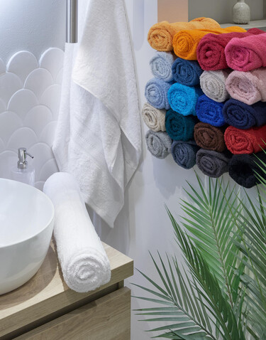 SG ACCESSORIES - TOWELS Rhine Bath Towel COMFORT, Bright Yellow, One Size bedrucken, Art.-Nr. 016646030